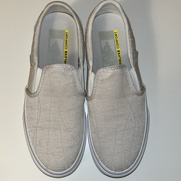 Slip-on Vans - Picture 2 of 4